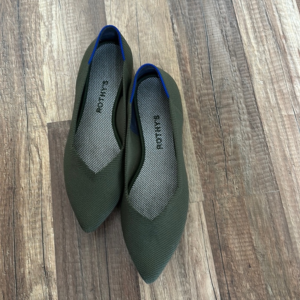 Olive Rothy’s EUC